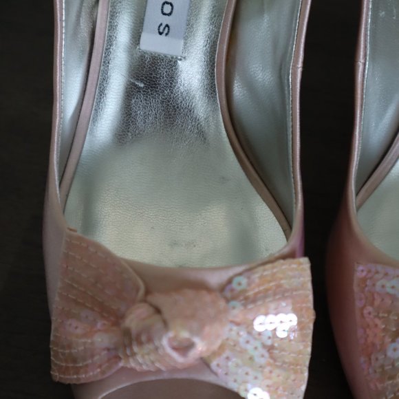 Caparros Blush Satin Pumps - Picture 12 of 14